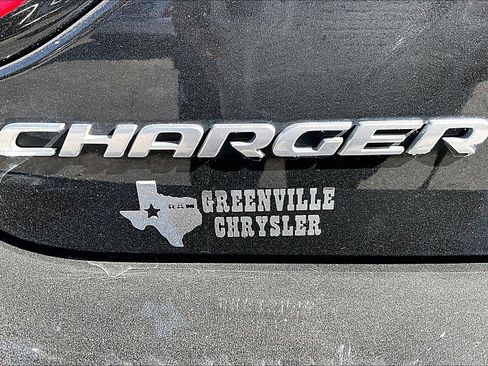 Used 2020 Dodge Charger SXT image 30