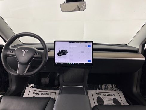 Used 2023 Tesla Model 3 Standard Range RWD image 28