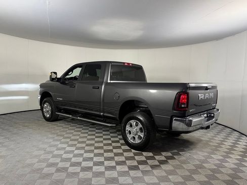 Certified 2025 RAM 2500 Big Horn AWD/4WD image 10