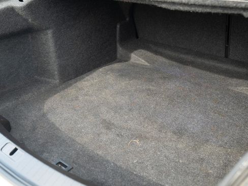 Used 2020 Chevrolet Impala LT image 17