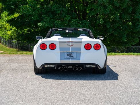 Used 2013 Chevrolet Corvette 427 w/ 1SC Preferred Equipment Group RWD image 7