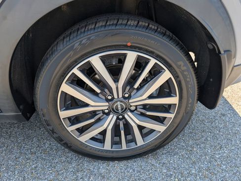 Used 2022 Nissan Kicks SV FWD image 30