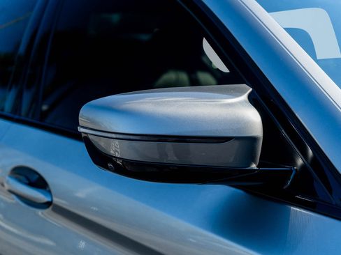 Used 2021 BMW M5 w/ Executive Package image 27