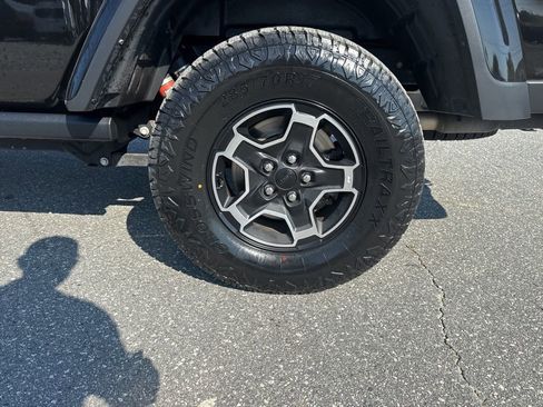 Used 2021 Jeep Gladiator Mojave image 30