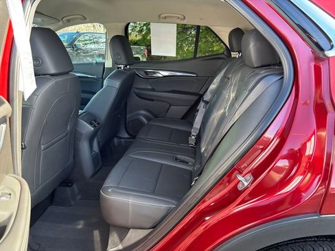 Used 2023 Buick Envision Essence image 15