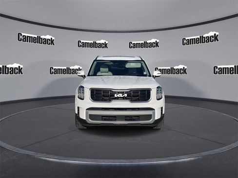 Used 2024 Kia Telluride S w/ S Sunroof Package image 2