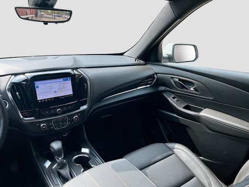 Used 2023 Chevrolet Traverse Premier w/ LPO, Floor Liner Package AWD/4WD image 25