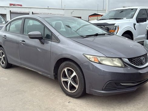 Used 2015 Honda Civic SE image 2