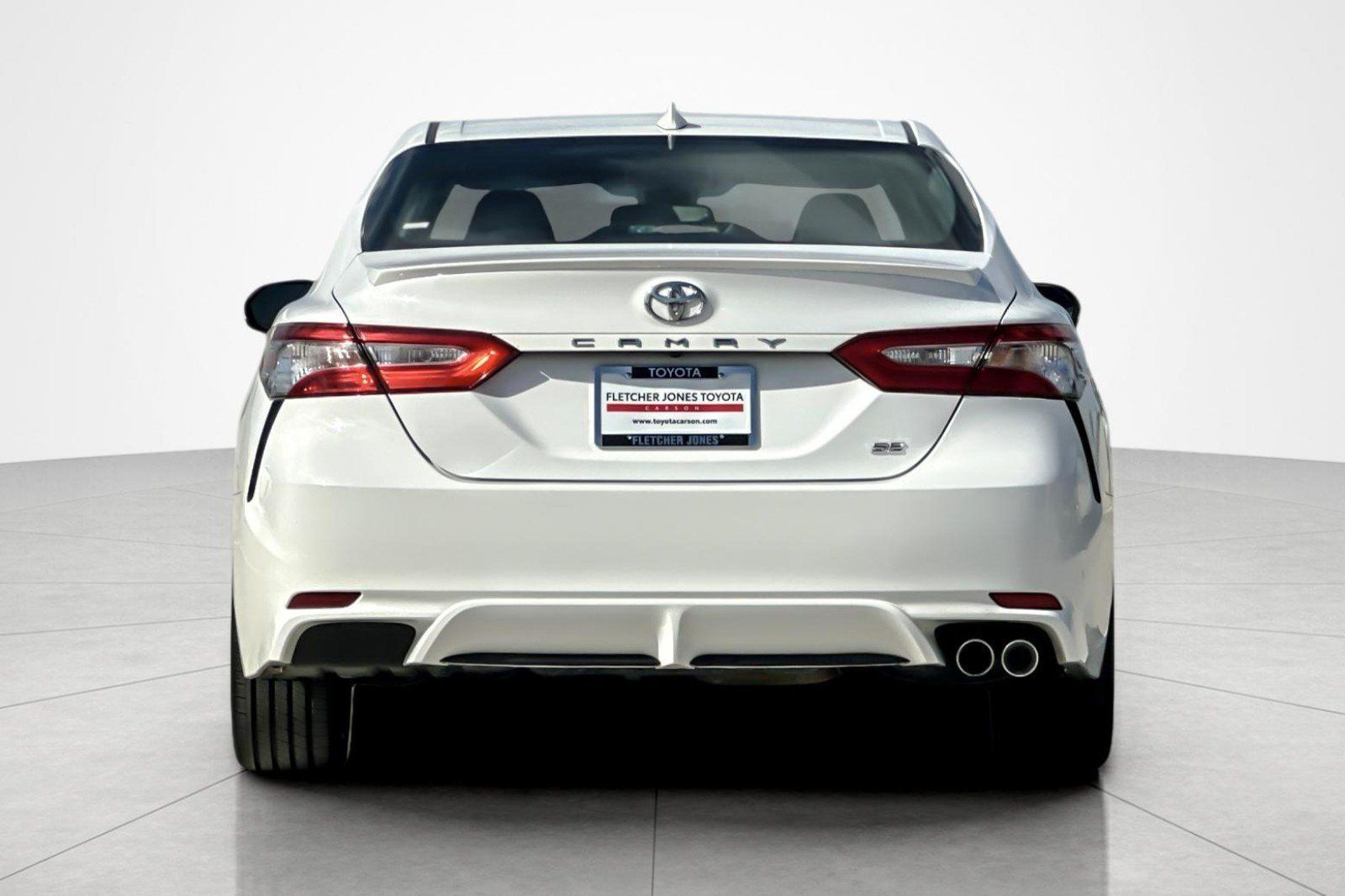 Certified 2019 Toyota Camry SE FWD image 4