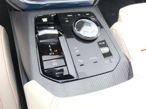 Used 2026 BMW X3 xDrive30 w/ M Sport Package AWD/4WD image 13