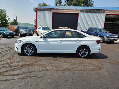 Used 2021 Volkswagen Jetta R-Line FWD image 6