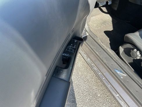 Used 2008 Nissan 350Z Touring image 16