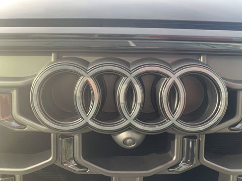 New 2026 Audi SQ8 Premium Plus image 51