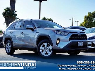 Used 2021 Toyota RAV4 XLE AWD/4WD video 1