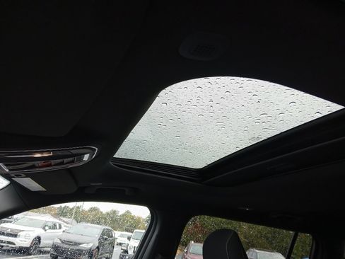 New 2025 Jeep Grand Cherokee L Laredo w/ Luxury Tech Group I image 48