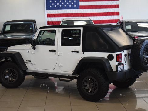 Used 2015 Jeep Wrangler Unlimited Sport w/ Quick Order Package 24S image 21