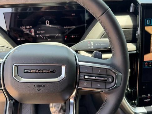New 2026 GMC Yukon Denali RWD image 18