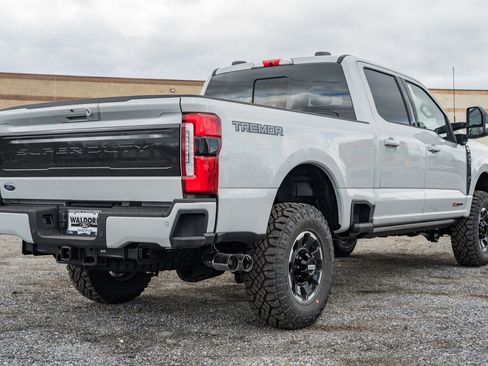 New 2026 Ford F350 Platinum image 5