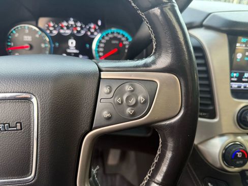 Used 2019 GMC Yukon Denali w/ Denali Ultimate Package AWD/4WD image 20