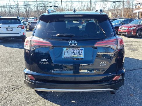 Used 2018 Toyota RAV4 XLE image 5