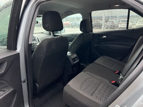 Used 2024 Chevrolet Equinox LT AWD/4WD image 10