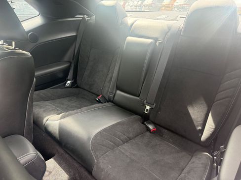 Used 2016 Dodge Challenger SRT Hellcat RWD image 11