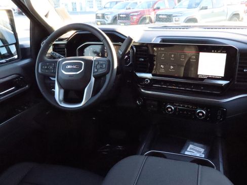 New 2026 GMC Sierra 2500 SLT w/ SLT Convenience Package image 10