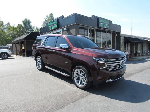 Used 2022 Chevrolet Tahoe Premier AWD/4WD image 2