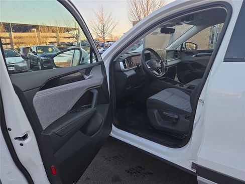 New 2026 Volkswagen Tiguan S image 11