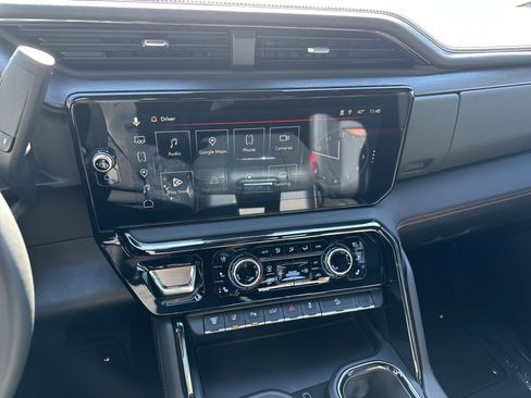 Certified 2025 GMC Sierra 2500 AT4 w/ AT4 Premium Plus Package image 22