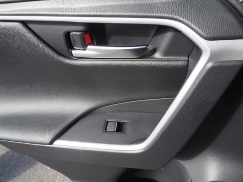 Used 2025 Toyota RAV4 XSE image 16