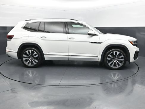 Used 2022 Volkswagen Atlas SEL Premium AWD/4WD image 6