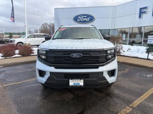 New 2026 Ford Expedition Max Active image 2