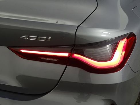 Used 2023 BMW 430i Coupe w/ Premium Package image 45