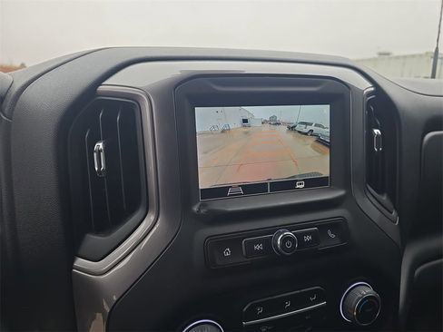 Used 2024 Chevrolet Silverado 2500 Custom w/ Custom Value Package image 23