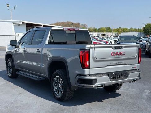 Used 2024 GMC Sierra 1500 AT4 w/ Technology Package image 5