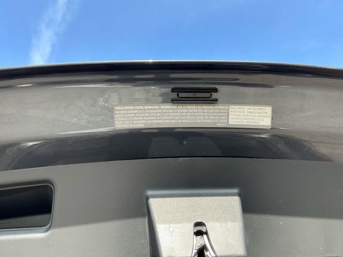 Used 2019 Tesla Model X 75D image 23