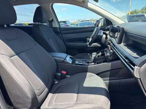 Used 2025 Hyundai Tucson SEL FWD image 38