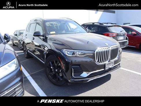 Used 2022 BMW X7 xDrive40i w/ Premium Package AWD/4WD image 1
