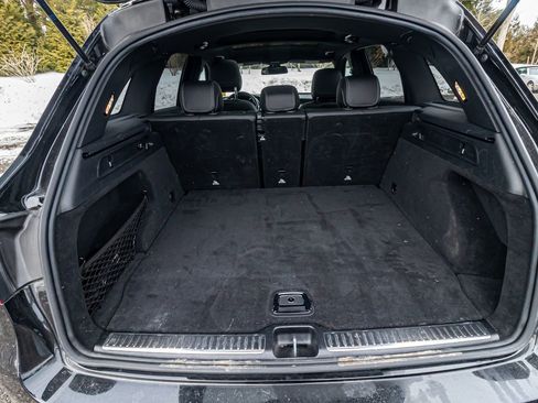 Used 2019 Mercedes-Benz GLC 300 image 16