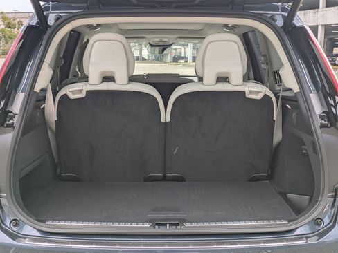 New 2026 Volvo XC90 T8 Ultra w/ Protection Package Premier AWD/4WD image 13