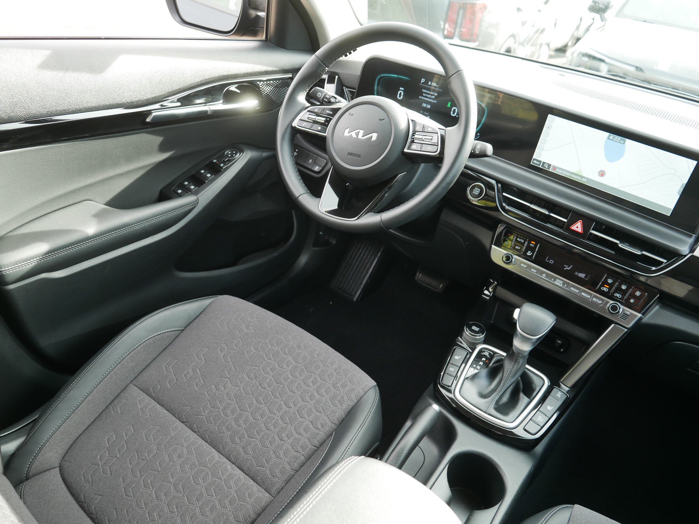 Certified 2026 Kia Seltos S AWD/4WD image 9