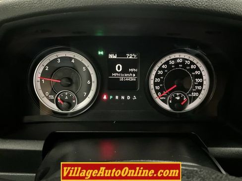Used 2015 RAM 2500 SLT AWD/4WD image 18