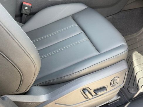 New 2025 Audi Q5 Premium Plus AWD/4WD image 12