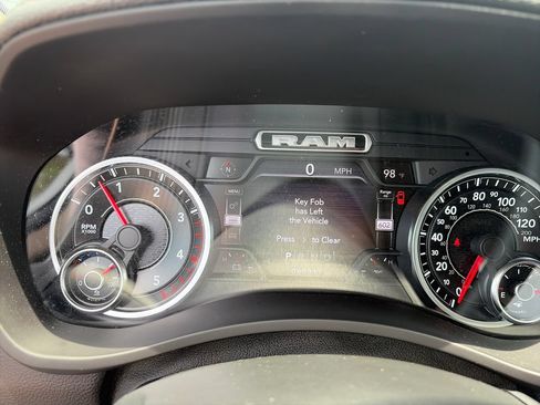 Used 2021 RAM 2500 Laramie AWD/4WD image 35