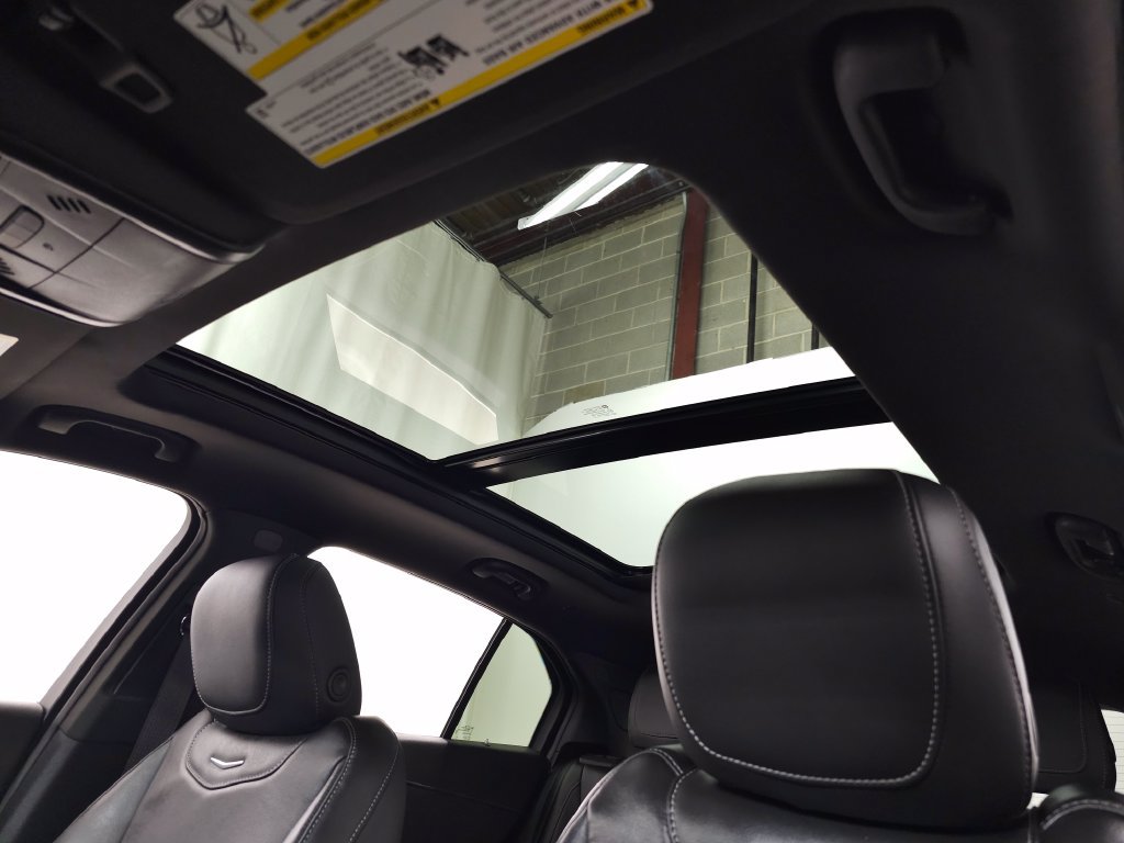Used 2024 Cadillac XT4 Premium Luxury AWD/4WD image 18