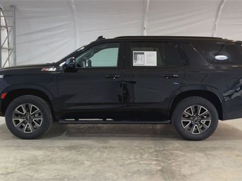 Certified 2024 Chevrolet Tahoe Z71 w/ Luxury Package image 5