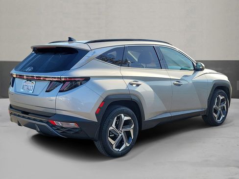 Used 2022 Hyundai Tucson Limited w/ Cargo Package image 2