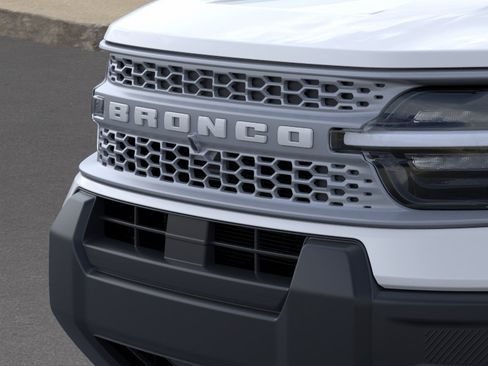 Used 2026 Ford Bronco Sport Outer Banks AWD/4WD image 17