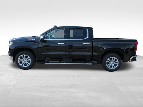 New 2026 Chevrolet Silverado 1500 LTZ w/ LTZ Premium Package AWD/4WD image 3
